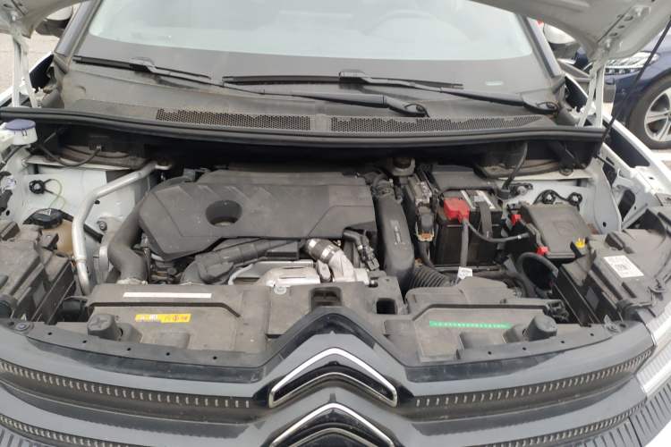 Used Citroen C5 AIRCROSS 2023 360THP Smart Edition Engine Bay