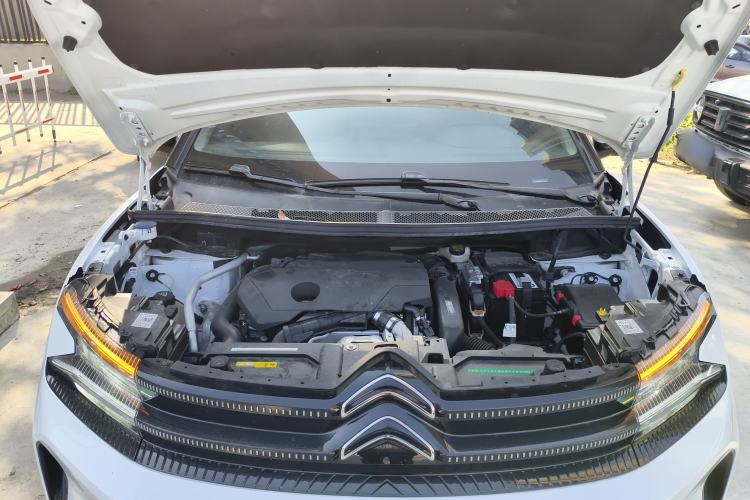 Used Citroen C5 AIRCROSS 2023 360THP Smart Edition Engine Bay