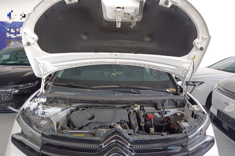 Used Citroen C5 AIRCROSS 2023 360THP Smart Edition Engine Bay