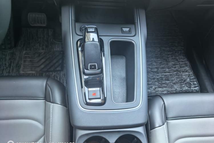 Used Citroen C5 AIRCROSS 2023 360THP Smart Edition Gear Lever