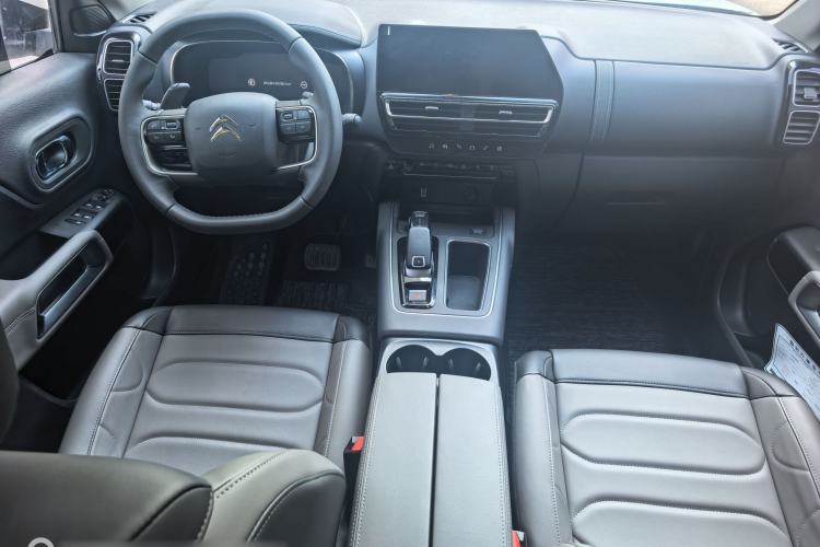 Used Citroen C5 AIRCROSS 2023 360THP Smart Edition Interior 2