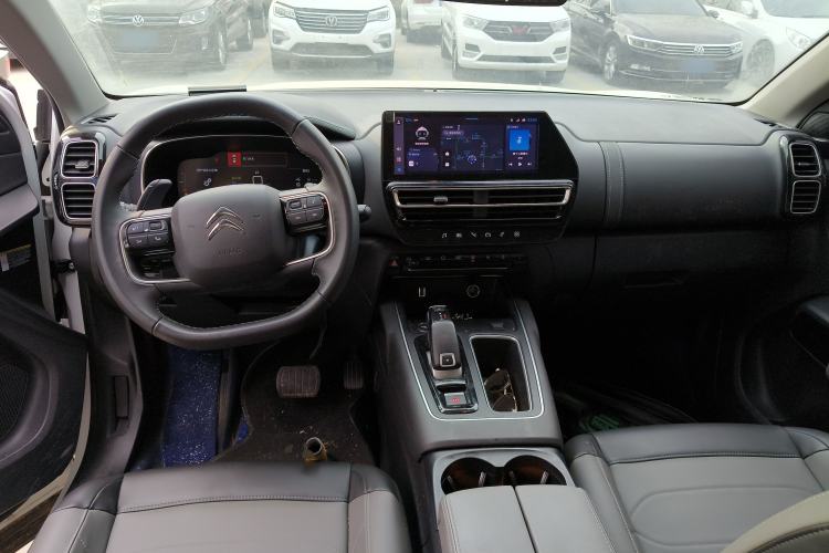 Used Citroen C5 AIRCROSS 2023 360THP Smart Edition Interior 2