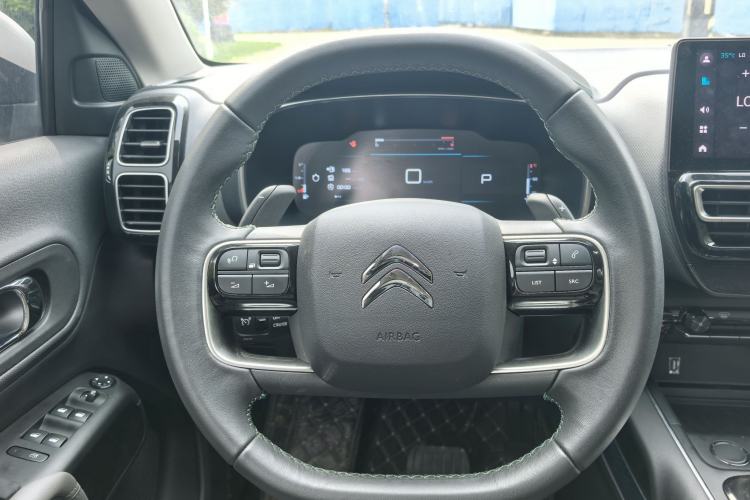 Used Citroen C5 AIRCROSS 2023 360THP Smart Edition Interior 5