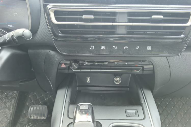 Used Citroen C5 AIRCROSS 2023 360THP Smart Edition Interior 6