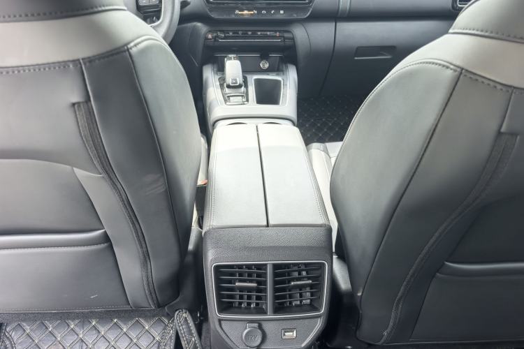 Used Citroen C5 AIRCROSS 2023 360THP Smart Edition Interior 7