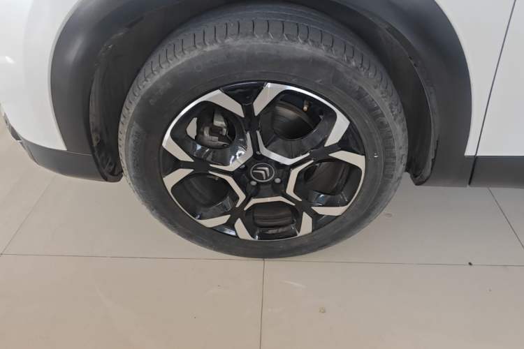 Used Citroen C5 AIRCROSS 2023 360THP Smart Edition Left Front Wheel Hub