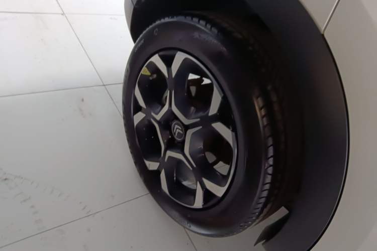 Used Citroen C5 AIRCROSS 2023 360THP Smart Edition Right Rear Wheel Hub