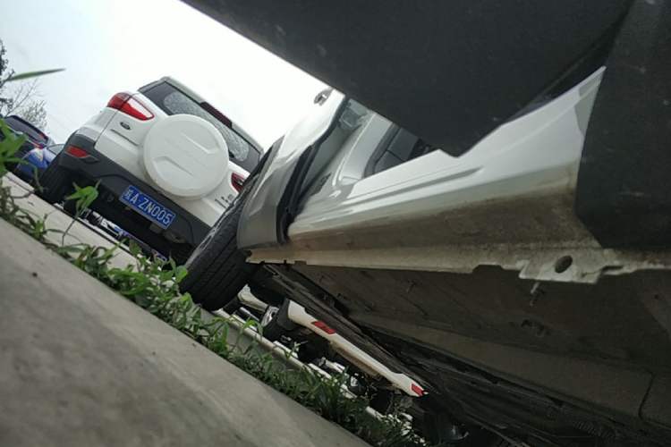 Used Citroen C5 AIRCROSS 2023 360THP Smart Edition Right Side Sill