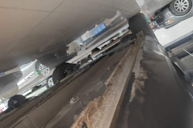 Used Citroen C5 AIRCROSS 2023 360THP Smart Edition Right Side Sill
