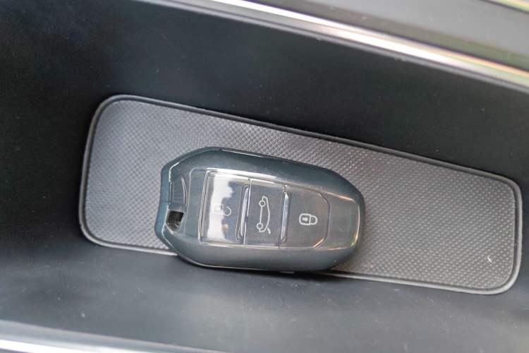 Used Citroen C5 AIRCROSS 2023 400THP Longitudinal Engine Version Vehicle Key