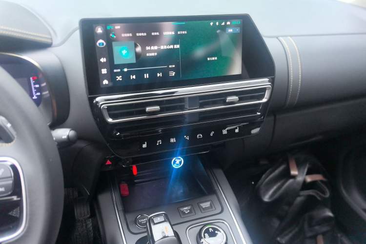 Used Citroen C5 AIRCROSS 2026 400THP Flagship Edition Audio And AC Panel