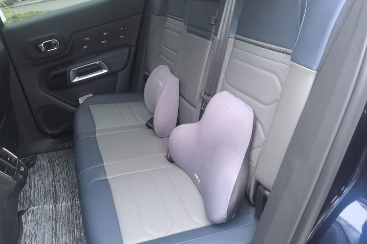 Used Citroen C5 AIRCROSS 2026 400THP Flagship Edition Left Rear Seat