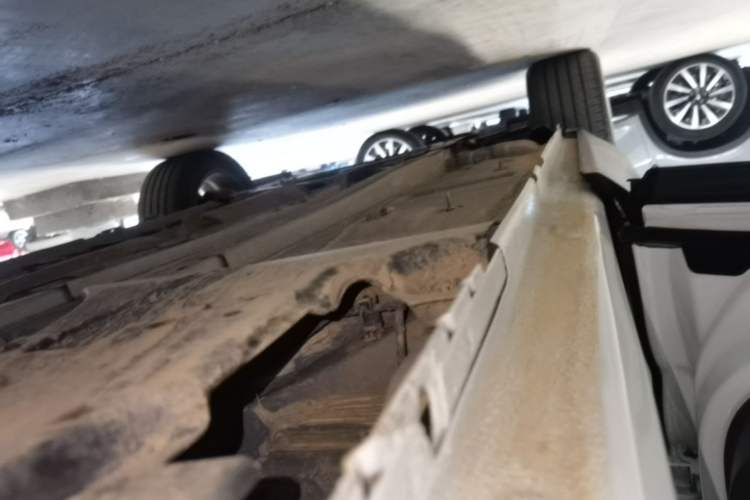 Used Citroen C5 AIRCROSS 2026 360THP Smart Enjoyment Version Left Side Sill