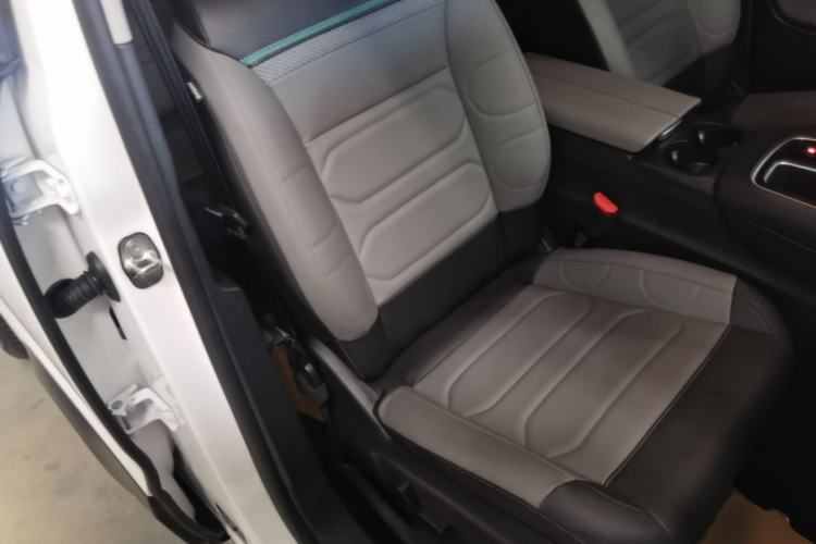 Used Citroen C5 AIRCROSS 2026 360THP Smart Enjoyment Version Right Front Seat