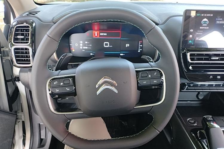 Used Citroen C5 AIRCROSS 2026 360THP Smart Enjoyment Version Steering Wheel