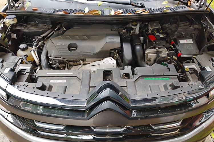 Used Citroen C5 AIRCROSS New Energy 2020 1.6T All-Wheel-Drive Plug-in Hybrid Enjoyment Version Engine Bay