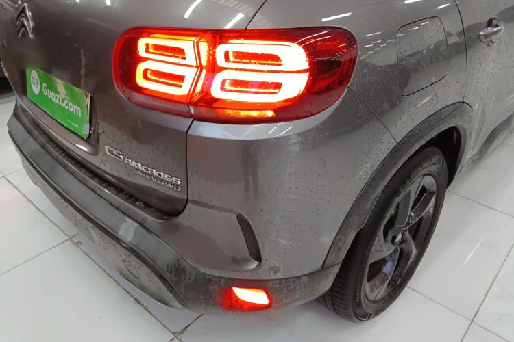 Used Citroen C5 AIRCROSS New Energy 2020 1.6T Four-Wheel Drive Plug-in Hybrid Luxury Model Exterior 3