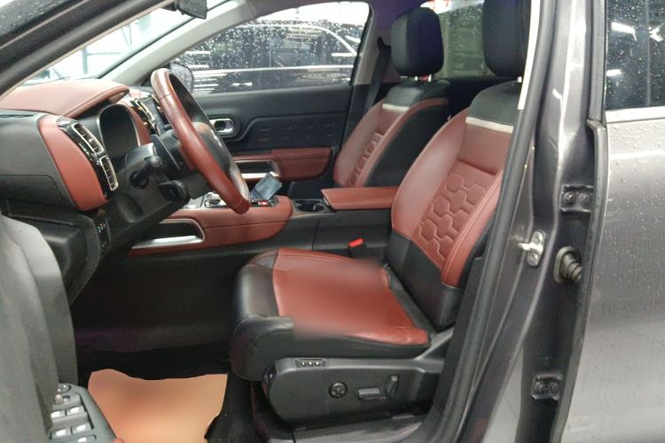 Used Citroen C5 AIRCROSS New Energy 2020 1.6T Four-Wheel Drive Plug-in Hybrid Luxury Model Left Front Seat