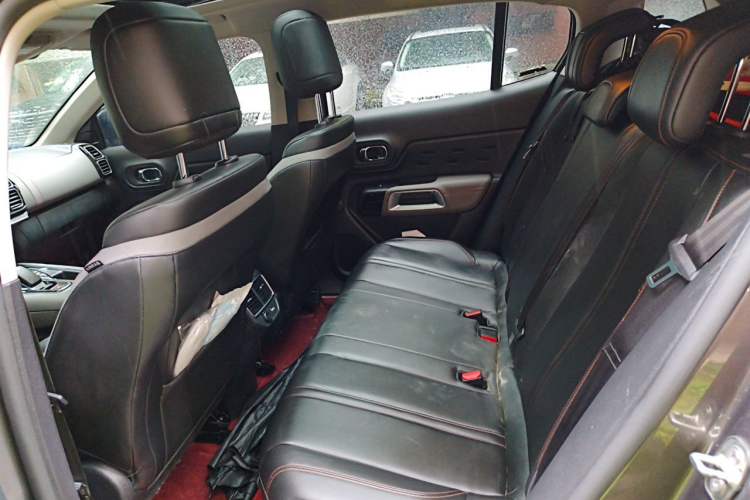 Used Citroen C5 AIRCROSS New Energy 2020 1.6T All-Wheel-Drive Plug-in Hybrid Enjoyment Version Left Rear Seat