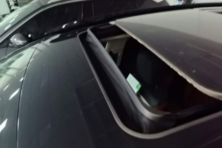 Used Citroen C5 AIRCROSS New Energy 2020 1.6T Four-Wheel Drive Plug-in Hybrid Luxury Model Roof