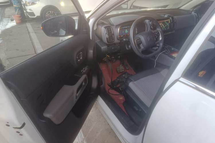 Used Citroen C5 AIRCROSS New Energy 2020 1.6T All-Wheel-Drive Plug-in Hybrid Enjoyment Version Driver Seat