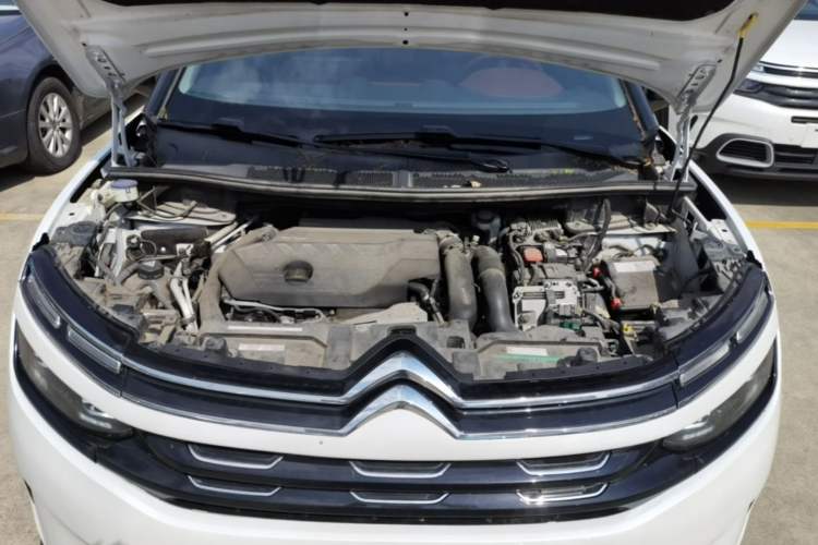 Used Citroen C5 AIRCROSS New Energy 2020 1.6T Four-Wheel Drive Plug-in Hybrid Luxury Model Engine Bay