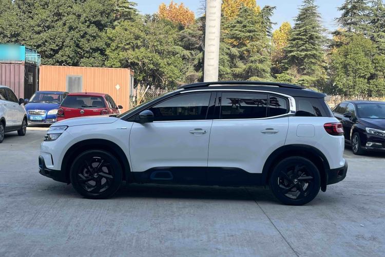 Used Citroen C5 AIRCROSS New Energy 2020 1.6T All-Wheel-Drive Plug-in Hybrid Enjoyment Version Exterior 3