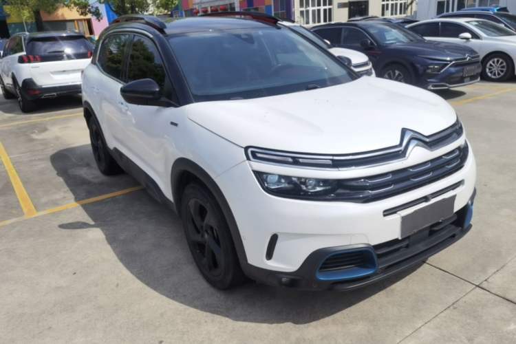 Used Citroen C5 AIRCROSS New Energy 2020 1.6T Four-Wheel Drive Plug-in Hybrid Luxury Model Front Right 45 Deg