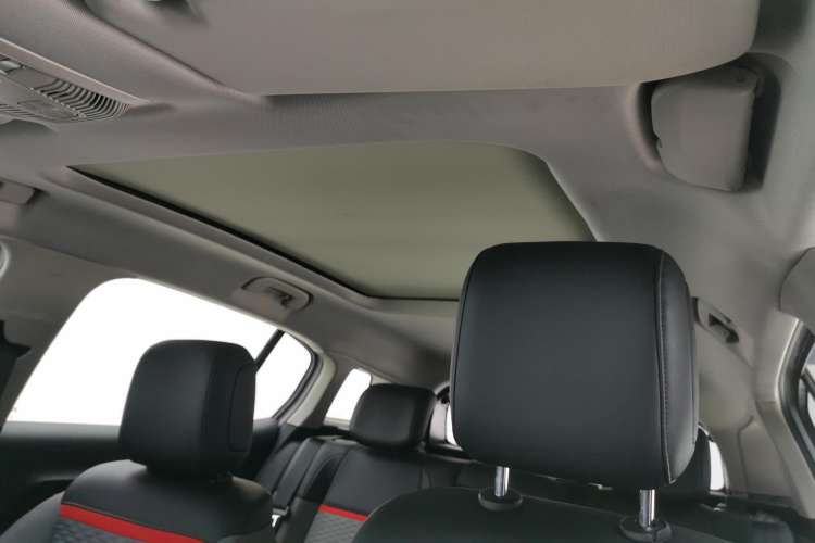 Used Citroen C5 AIRCROSS New Energy 2020 1.6T All-Wheel-Drive Plug-in Hybrid Enjoyment Version Headliner