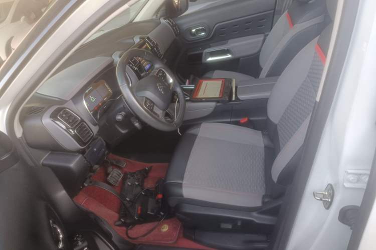 Used Citroen C5 AIRCROSS New Energy 2020 1.6T All-Wheel-Drive Plug-in Hybrid Enjoyment Version Left Front Seat