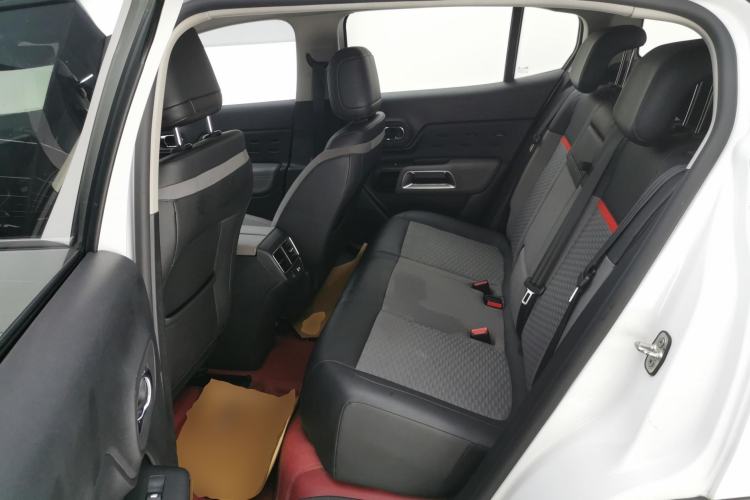 Used Citroen C5 AIRCROSS New Energy 2020 1.6T All-Wheel-Drive Plug-in Hybrid Enjoyment Version Left Rear Seat
