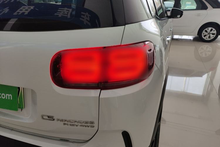Used Citroen C5 AIRCROSS New Energy 2020 1.6T All-Wheel-Drive Plug-in Hybrid Enjoyment Version Right Rear Taillight