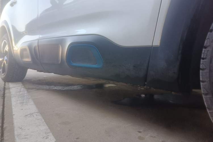 Used Citroen C5 AIRCROSS New Energy 2020 1.6T All-Wheel-Drive Plug-in Hybrid Enjoyment Version Right Side Sill