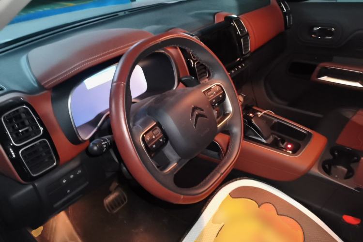 Used Citroen C5 AIRCROSS New Energy 2020 1.6T Four-Wheel Drive Plug-in Hybrid Luxury Model Steering Wheel