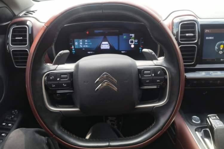 Used Citroen C5 AIRCROSS New Energy 2020 1.6T Four-Wheel Drive Plug-in Hybrid Luxury Model Steering Wheel