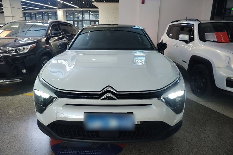 Used Citroen C5 X 2025 Model 1.6T Overseas Edition Exterior 1