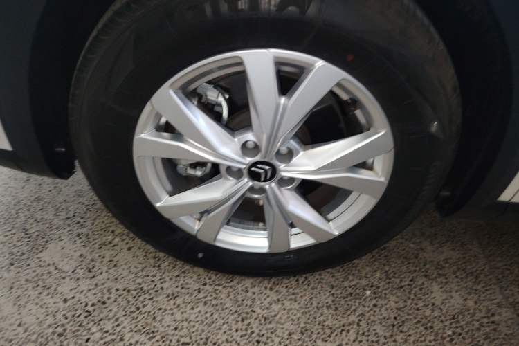 Used Citroen C5 X 2025 Model 1.6T Overseas Edition Exterior 6
