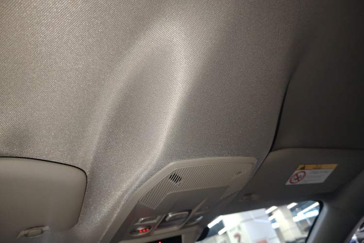 Used Citroen C5 X 2025 Model 1.6T Overseas Edition Headliner