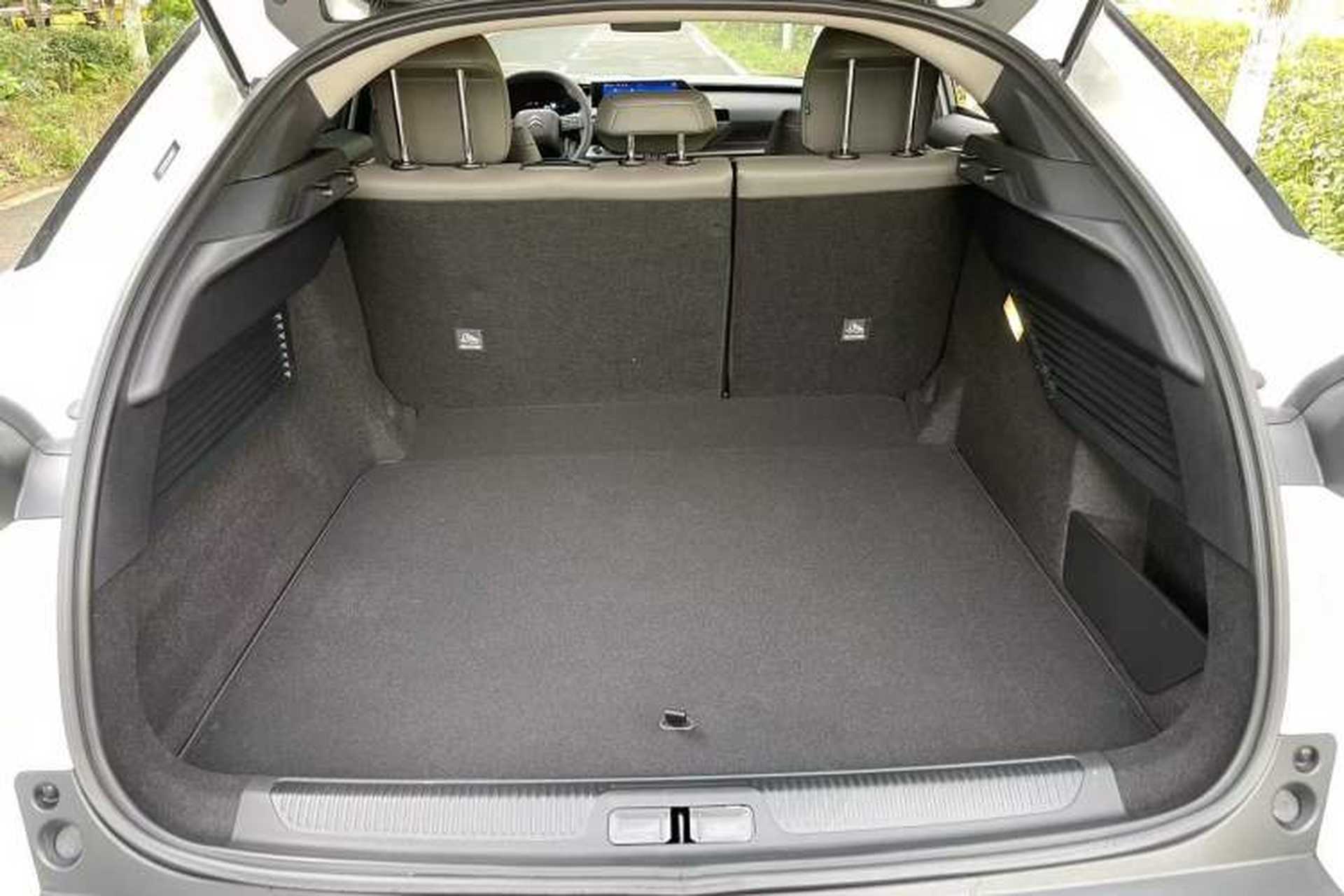 Used Citroen C5 X 2025 Model 1.6T Overseas Edition Interior 11