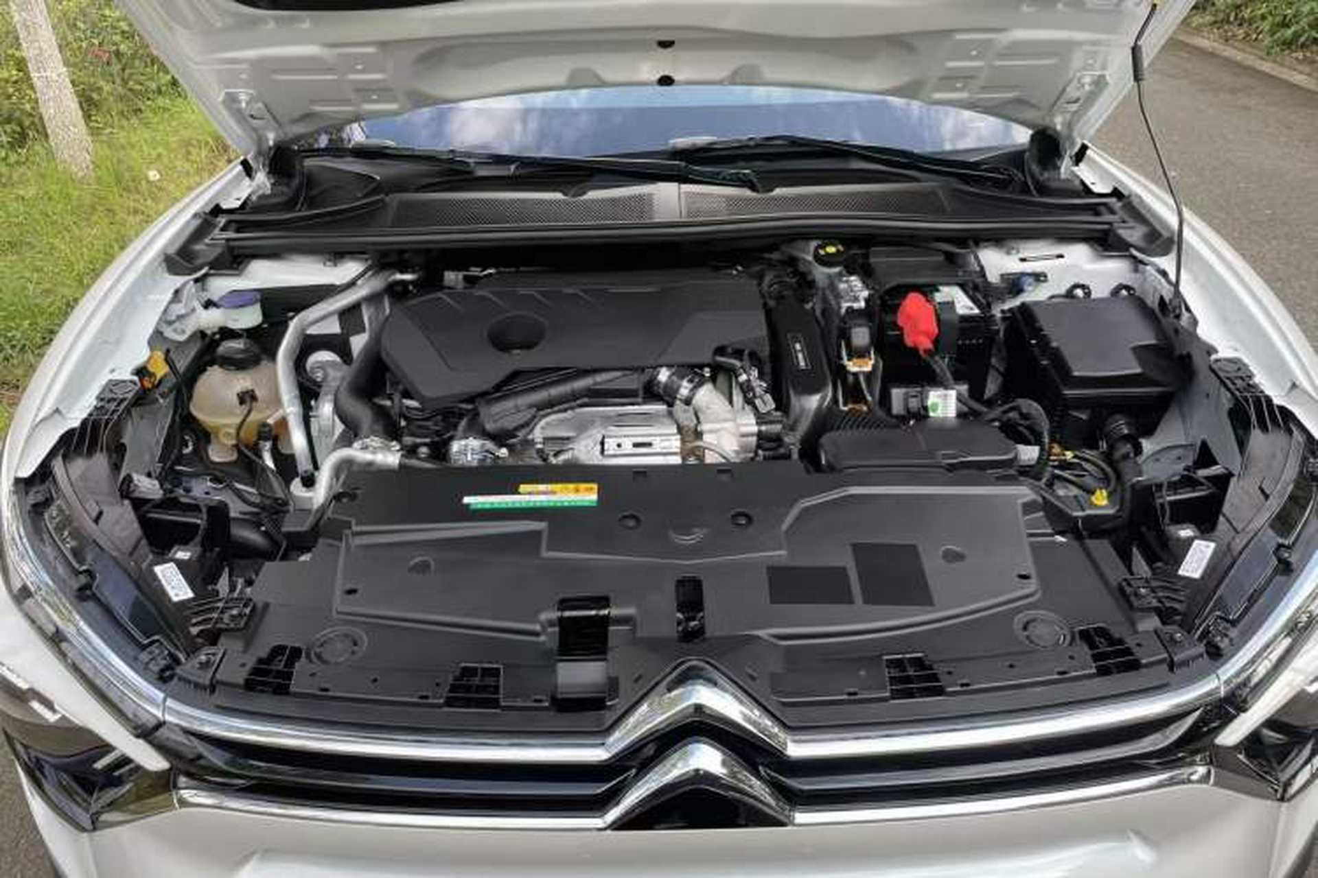Used Citroen C5 X 2025 Model 1.6T Overseas Edition Interior 14