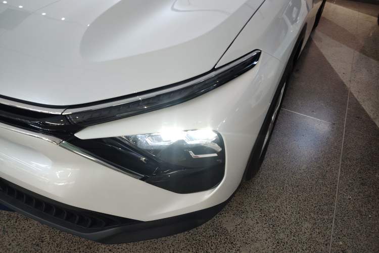 Used Citroen C5 X 2025 Model 1.6T Overseas Edition Left Front Headlight