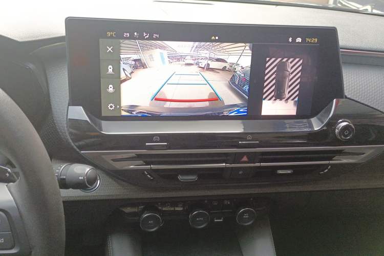Used Citroen C5 X 2021 1.6T Impressive Edition Audio And AC Panel