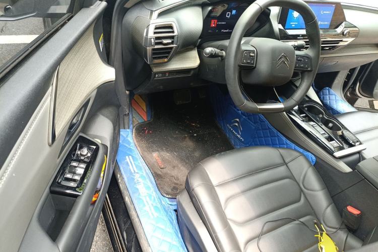 Used Citroen C5 X 2021 1.6T Enjoy the Extraordinary Driver Seat