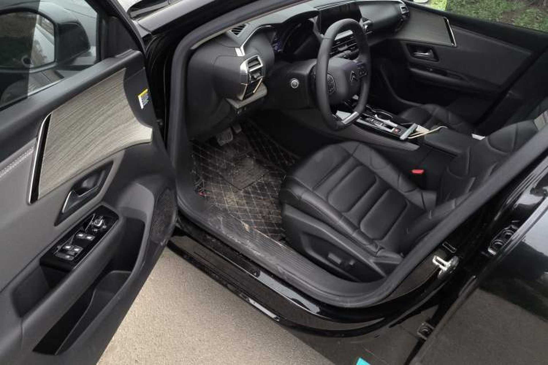 Used Citroen C5 X 2021 1.6T Enjoy the Extraordinary Driver Seat
