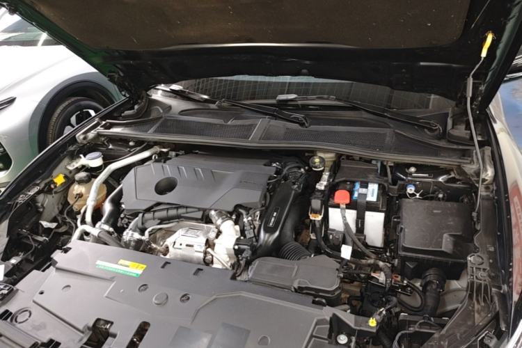Used Citroen C5 X 2021 1.6T Ignite the Extraordinary Engine Bay