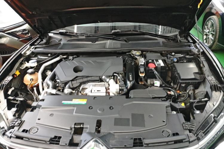 Used Citroen C5 X 2021 1.6T Enjoy the Extraordinary Engine Bay