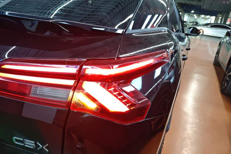 Used Citroen C5 X 2021 1.6T Enjoy the Extraordinary Exterior 6