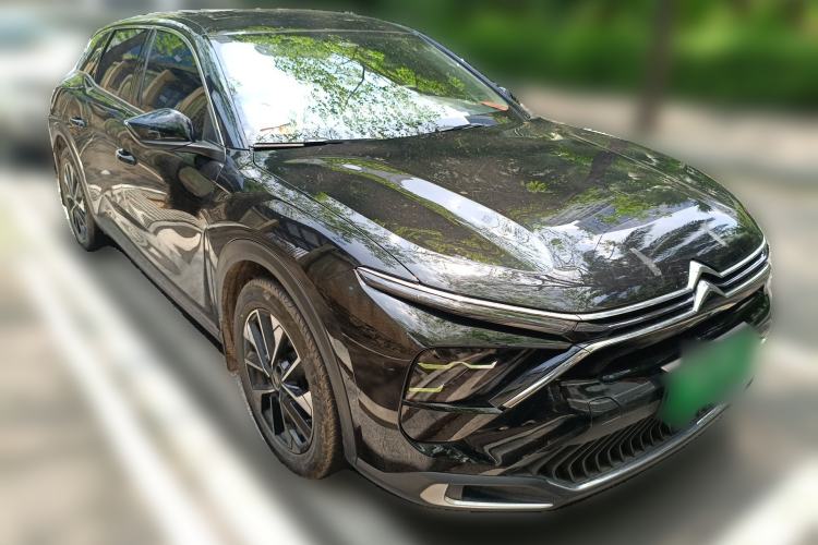 Used Citroen C5 X 2021 1.6T Enjoy the Extraordinary Front Right 45 Deg