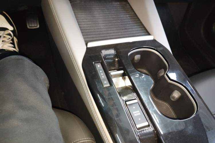 Used Citroen C5 X 2021 1.6T Enjoy the Extraordinary Gear Lever