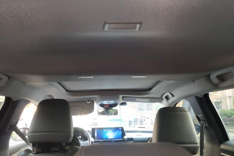 Used Citroen C5 X 2021 1.6T Impressive Edition Headliner